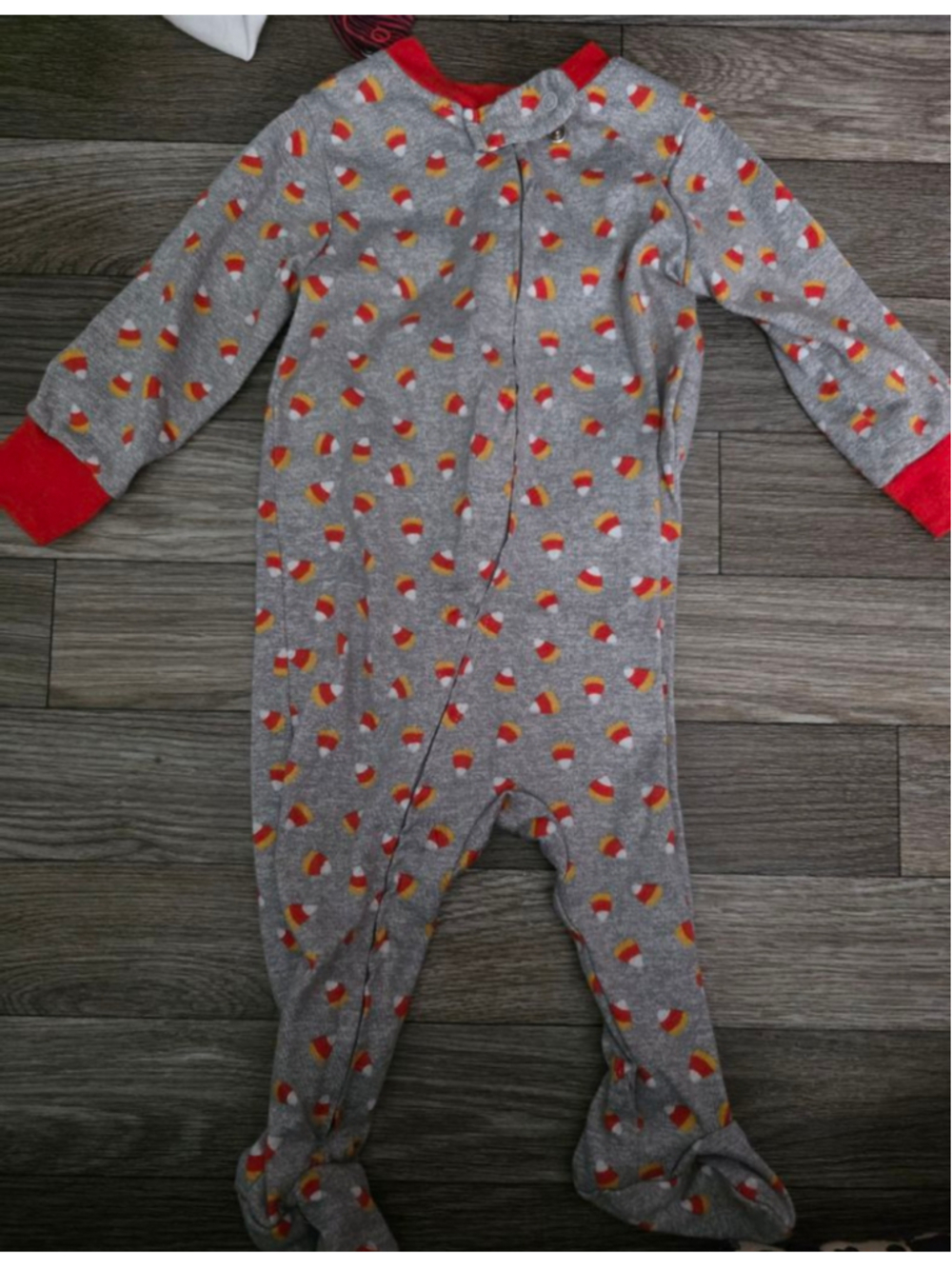 Baby Celebrate! Halloween Candy Corn Pajama Set 3-6 Months Gray Red